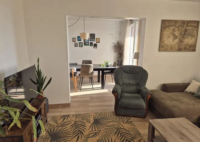 Lumineux Avec Balcons Et Tram Au Pied Апартаменты