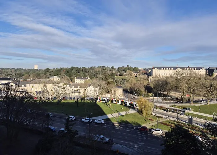 Апартаменты Lumineux Avec Balcons Et Tram Au Pied Анже