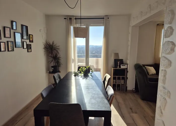 Апартаменты Lumineux Avec Balcons Et Tram Au Pied *